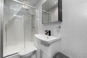 Photo 25- click for photo gallery